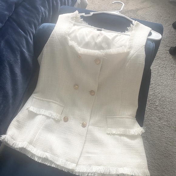 Chic Off White Fringed Vest Top with Gold Buttons - Picture 2 of 6